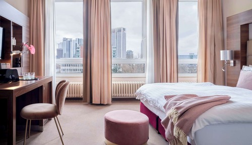 Superior Plus Twin Room