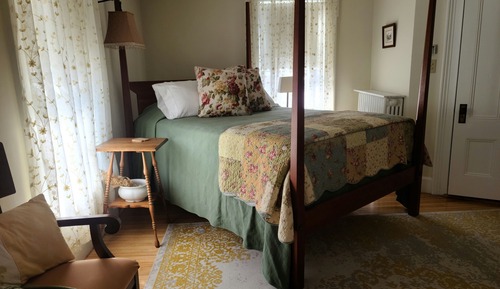 Traditional-Zimmer, 1 Queen-Bett, eigenes Bad (The Niagara Room)