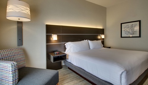 Standardzimmer, 1 King-Bett, barrierefrei (Comm, Roll-In Shower)