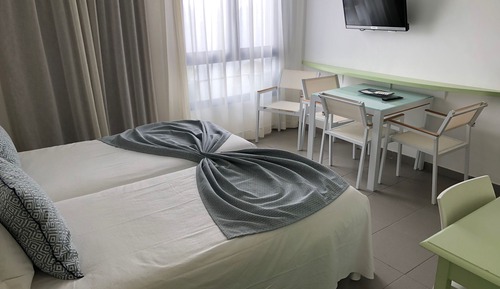 Familienzimmer, 2 Schlafzimmer, Küche
