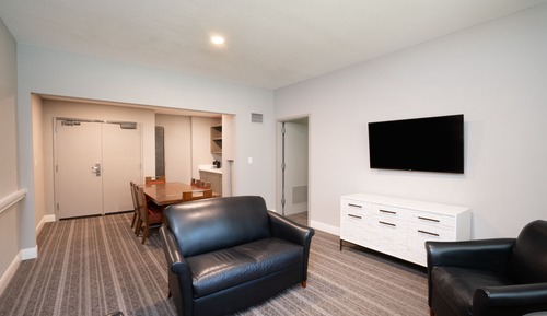 Premium-Zimmer, 1 King-Bett, barrierearm, Seeblick (Accessible Tub)