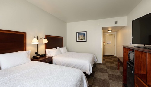 2 Queen-Betten, Nichtraucher