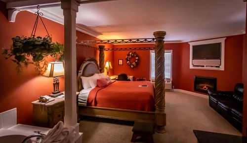 Luxury-Zimmer, 1 King-Bett und Schlafsofa, Whirlpool, Blick auf den Weinberg