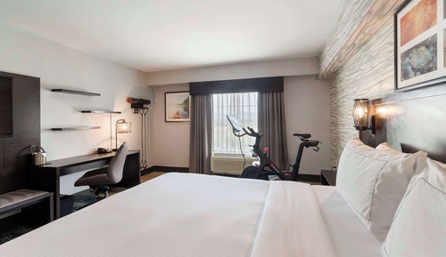 Zimmer, 1 King-Bett (Fitness)