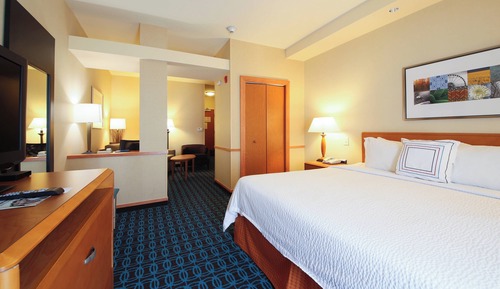 Zimmer, 1 King-Bett und Schlafsofa (Mobility/Hearing Accessible, Tub)