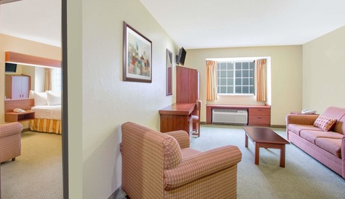 Suite, 1 King-Bett, Mikrowelle