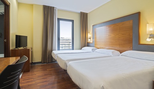 Dreibettzimmer (3 Adults)