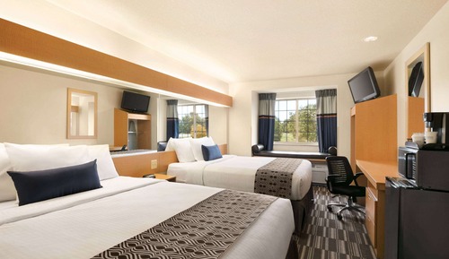 Zimmer, 2 Queen-Betten, barrierefrei, Nichtraucher