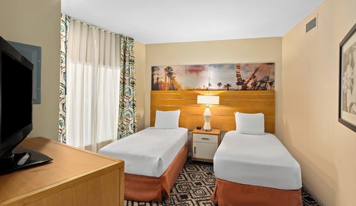 Deluxe-Apartment, 3 Schlafzimmer, Nichtraucher, Blick auf den Innenhof