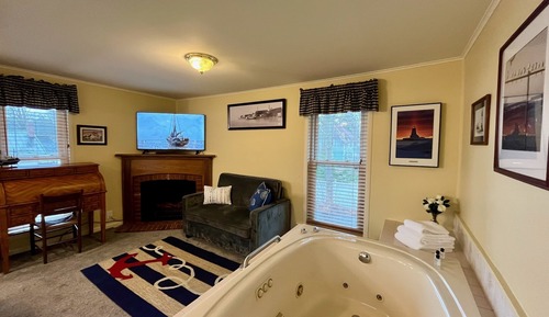 The Nautical Suite