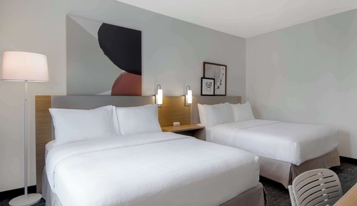 Zimmer, 2 Queen-Betten, barrierefrei, Badewanne (Mobility, Hearing)