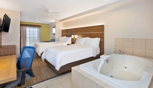 Suite, 2 Doppelbetten (Additional Living and Dining Area)