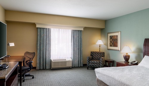 Evolution Suite Deluxe, King-Bett