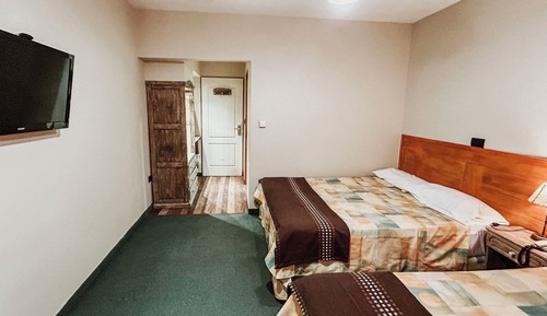 Zweibettzimmer, Gartenblick