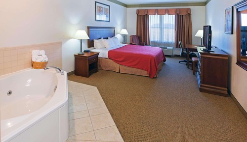 Suite, 1 King-Bett, barrierefrei, Whirlpool