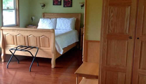 Spring's Desire Cottage