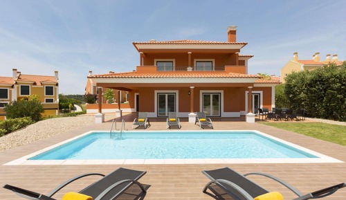 Villa, 4 Schlafzimmer, eigener Pool