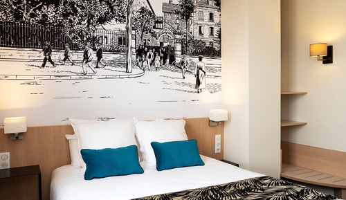 Comfort-Zimmer, 1 Queen-Bett, Nichtraucher, Blick auf den Innenhof