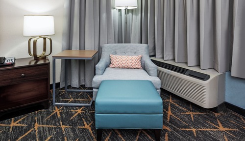 Standardzimmer, 1 King-Bett, barrierefrei (Mobility, Accessible Tub)