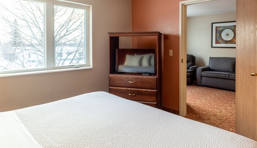 Suite, 1 King-Bett und Schlafsofa (One King Bedroom Suite with Sofa Slee)