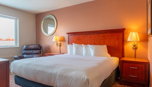 Standardzimmer, 1 King-Bett (One King Bed and Recliner)