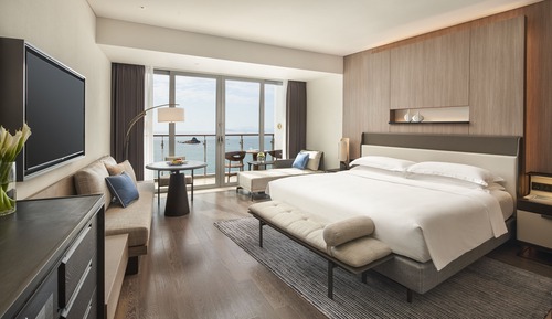 Classic-Zimmer, 1 King-Bett, Meerblick (High Floor)