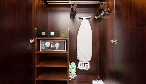 Presidential-Suite