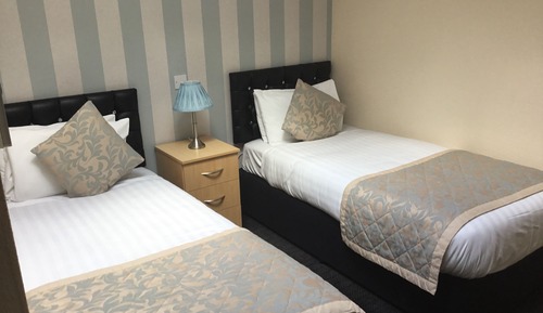 Zweibettzimmer