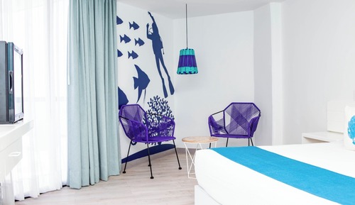 Pent House Premium King