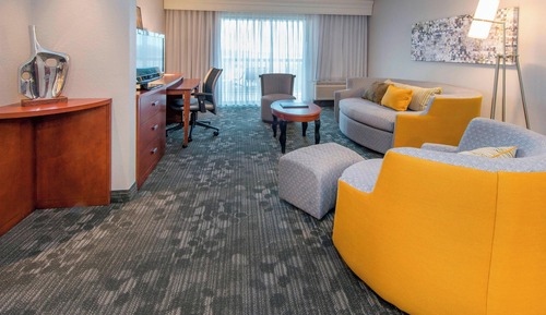 Suite, 1 King-Bett und Schlafsofa