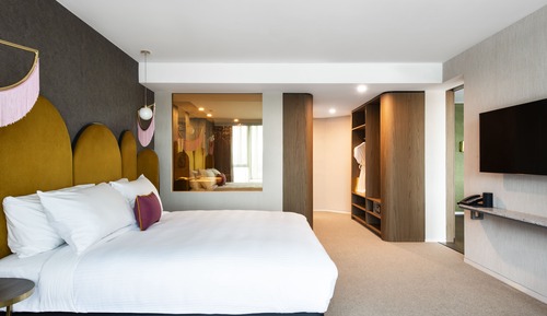 Deluxe-Suite, 1 King-Bett, Eckzimmer
