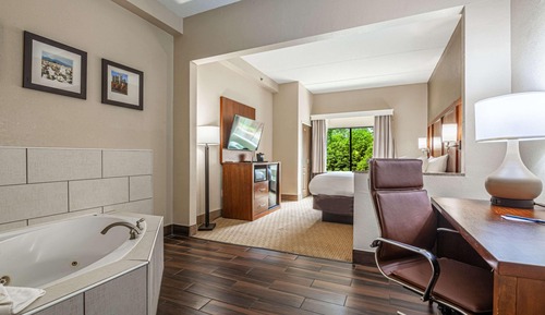 Suite, 1 King-Bett, Nichtraucher, Whirlpool