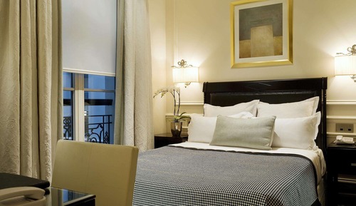 Classic-Zimmer, 1 Doppelbett, zum Innenhof hin