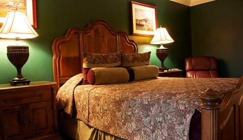 Zimmer, Whirlpool (Queen Suite)