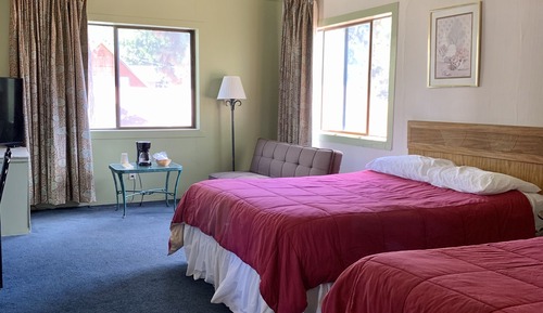 Standardzimmer, 2 Doppelbetten