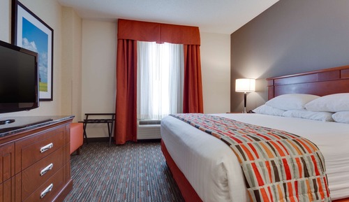 Suite, 1 King-Bett und Schlafsofa, barrierefrei, Kühlschrank und Mikrowelle (2 Rooms, Tub)