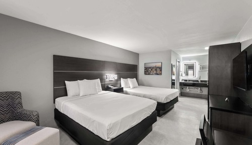 Zimmer, 2 Queen-Betten
