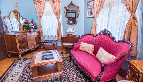 Corner King Suite, Private Bathroom