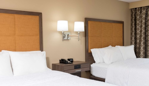 Zimmer, 2 Queen-Betten