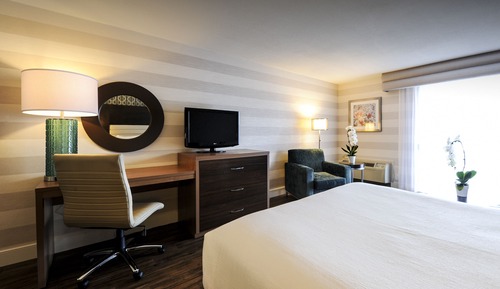 Standardzimmer, 1 Queen-Bett, rollstuhlgeeignete Dusche (Mobility Accessible)