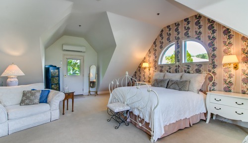 Suite, 1 King-Bett (Eleanor Rose)