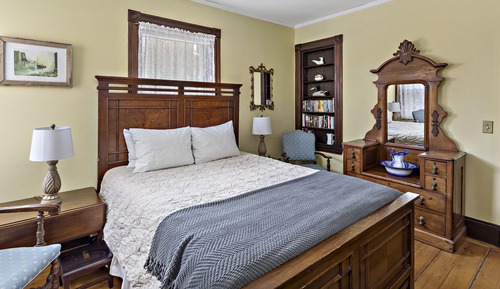 Standardzimmer, 1 Queen-Bett (No Pets)