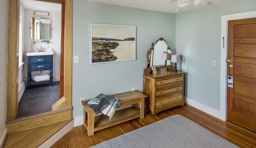 Doppelzimmer zur Einzelnutzung, eigenes Bad