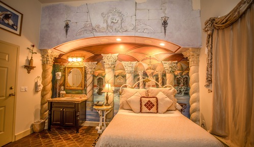 Zimmer (Phantom of the Opera)