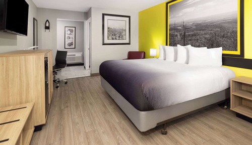 Zimmer, 1 King-Bett, barrierefrei, Nichtraucher (Mobility, Bathtub W/grab Bars)