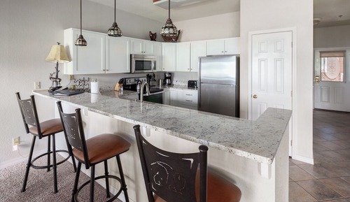 Apartment, 2 Schlafzimmer (Lakefront / 1 K & 2 T)