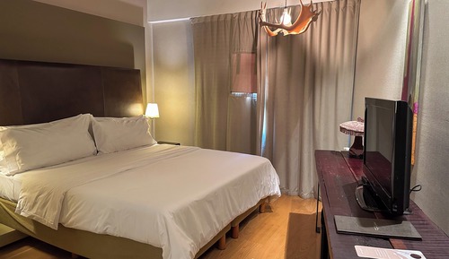 Dreibettzimmer (Concept)