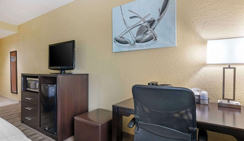 Standardzimmer, 2 Queen-Betten, Nichtraucher, Kühlschrank und Mikrowelle