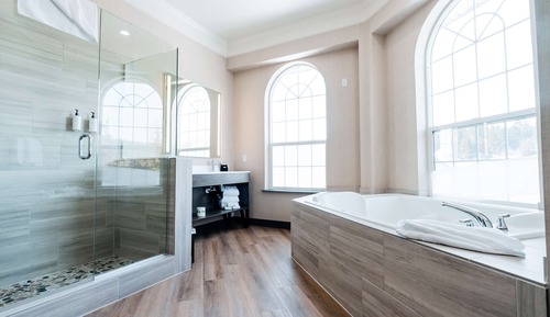 Deluxe-Studiosuite, 1 King-Bett