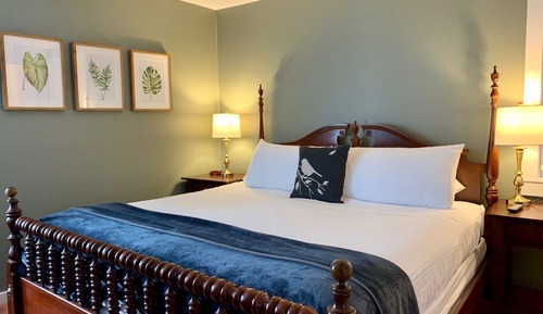 Standardzimmer, 1 King-Bett (First Floor - Room 2)